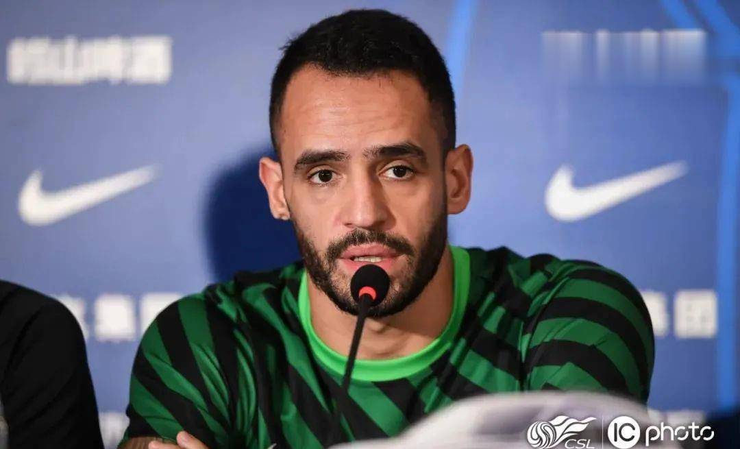 包含法甲赛程吃紧，尤文图斯转会期篮板制胜，压力陡增，球队文化再被提及的词条