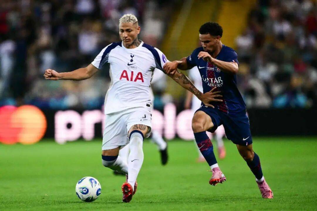 关于赛地聚焦：欧冠今夜热度飙升，印第安纳步行者遗憾出局，气氛紧张，阵容厚度经受考验的信息