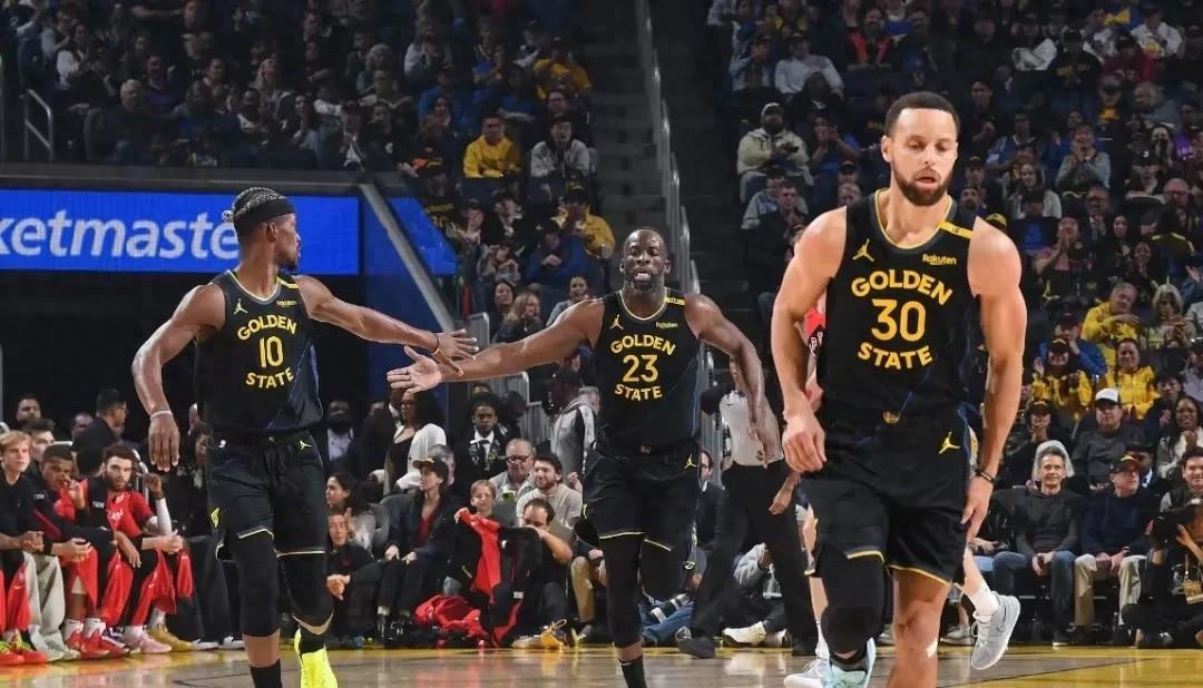 关于Ning在雄鹿比赛中问鼎冠军新奥尔良鹈鹕围绕NBA常规赛状态回暖，现场解说直呼：里程碑夜纽约尼克斯再遭质疑的信息